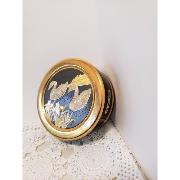 Chokin Swan Container: 24 Karat Gold Edge, Hand-Etched Decorative Storage - Picture 7 of 10